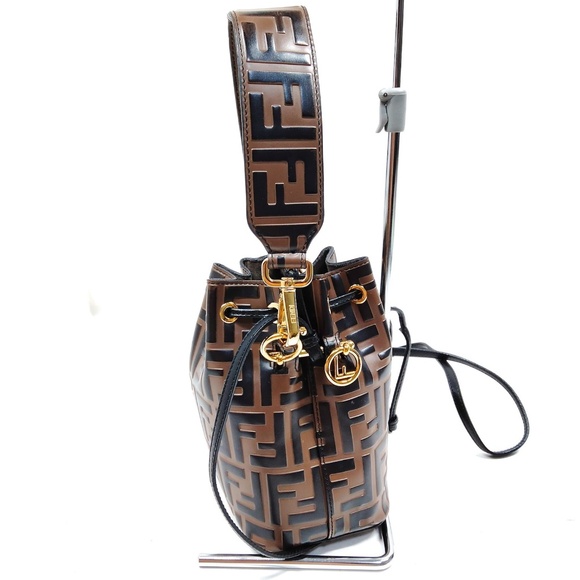 FENDI - Hand Bag Brown R1.352 - Picture 2 of 6